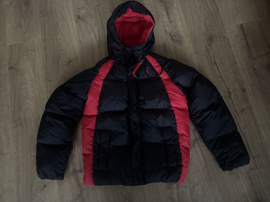 Куртка Nike Air Jordan Essentials Puffer