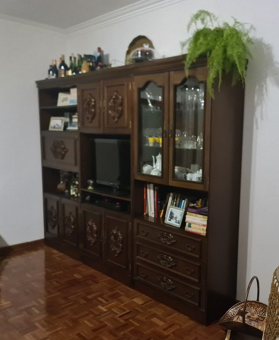 Móvel de sala com sanca