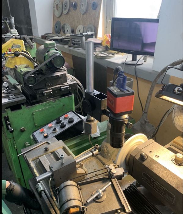 Діагностика та ремонт форсунок і насосів великого тиску