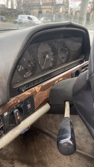 Mercedes w160 (Шейховоз)