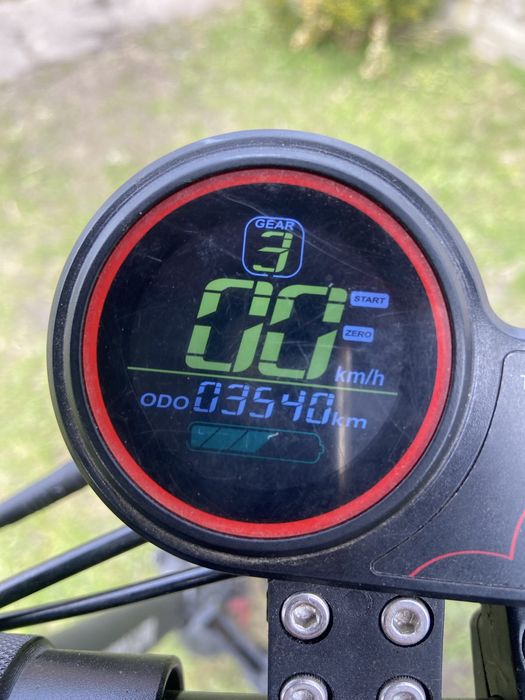 Продам потужного ровера 1000W