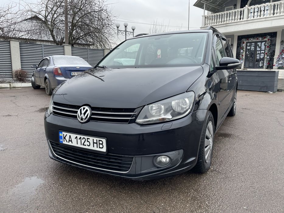 Volkswagen TOURAN 2011