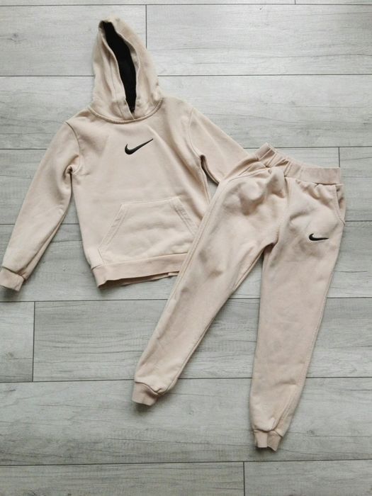 Nike dres bluza spodnie rozm 128