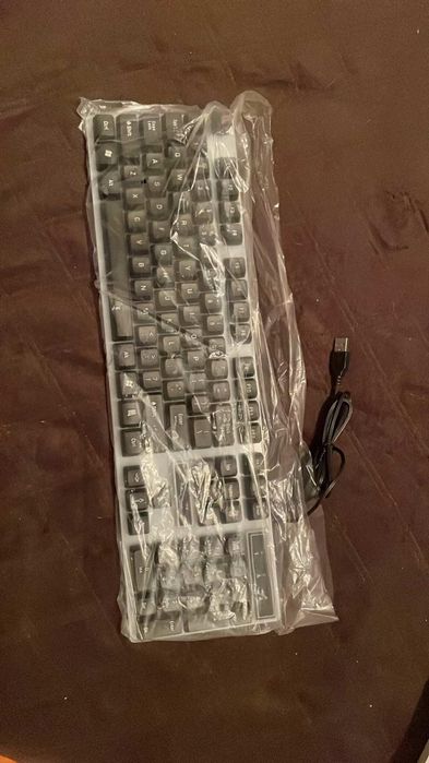 Teclado 20€ perfeito estado