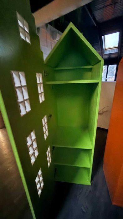 Мебель детская 2 шкафа и тумба книг, игрушек