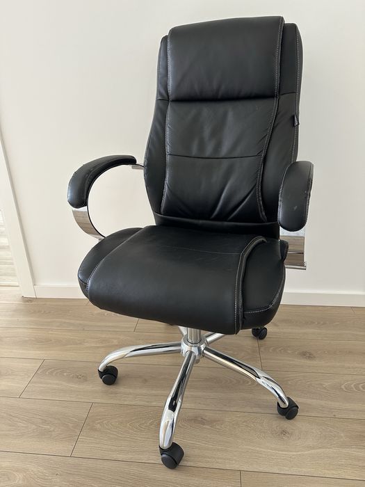 Cadeira Escritório Surfline Pele Preta