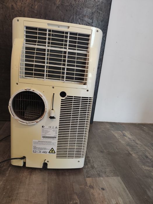Ar Condicionado Portátil Equation (Quente/Frio) – Excelente Estado