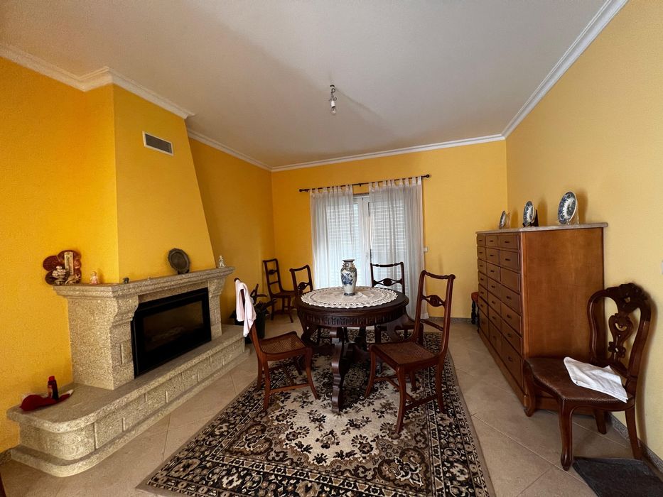 Moradia Isolada Cabeça Santa, Penafiel