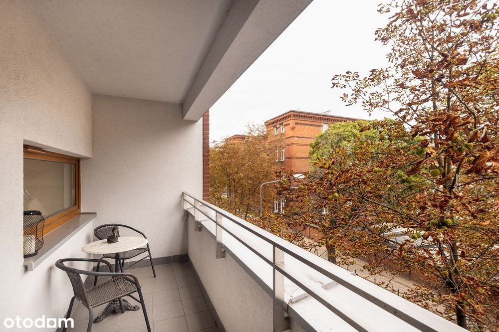 Urokliwy 3 pokojowy apartament na Wojskowej 7
