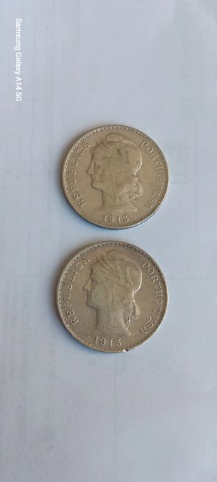 2 moedas prata de 50 centavos.de 1913
