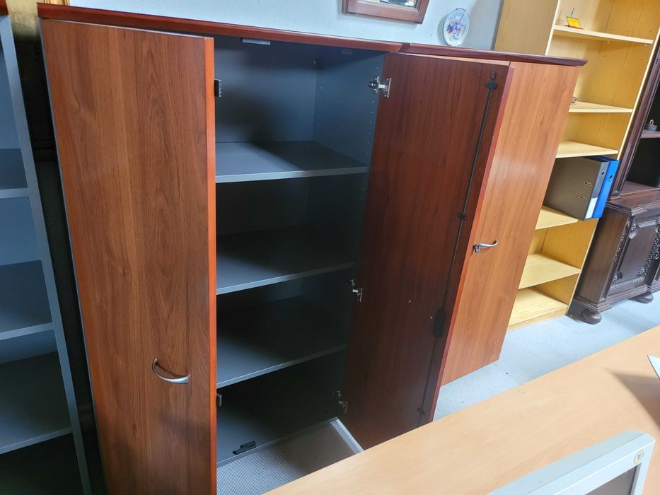 Office Cabinets – With Lock – Very Good Overall Condition64584262109442124