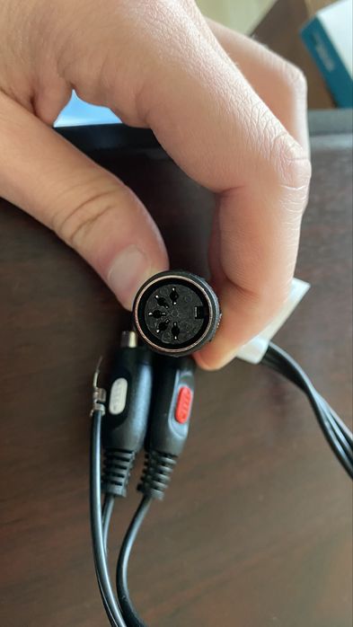 Adaptador/Cabo 5Din para RCA
