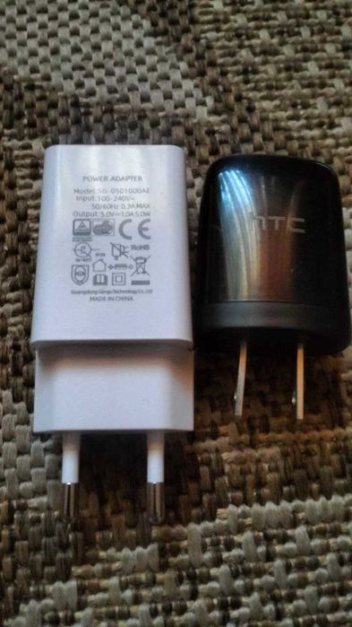 17 телефонів одним лотом