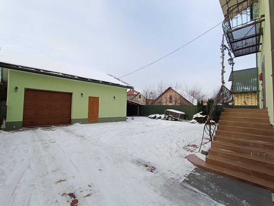 Продаж будинку з сонячними панелями, район школи №2, м. Дрогобич!