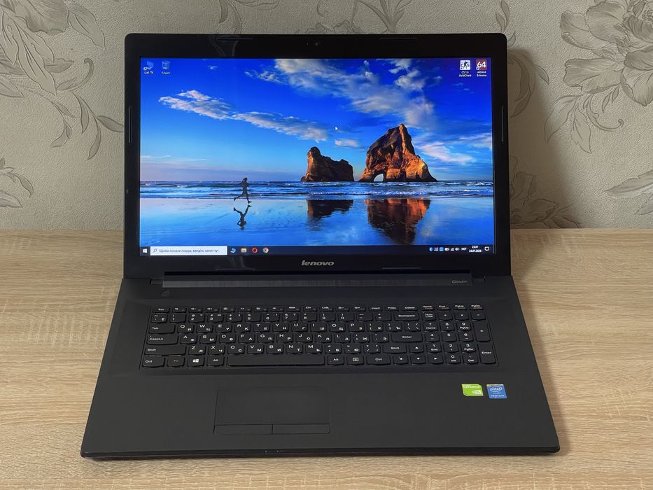 Великий ноутбук Lenovo G70-70 | 8 RAM | Pentium | Nvidia GeForce GT | 500 GB HDD | Dolby Audio