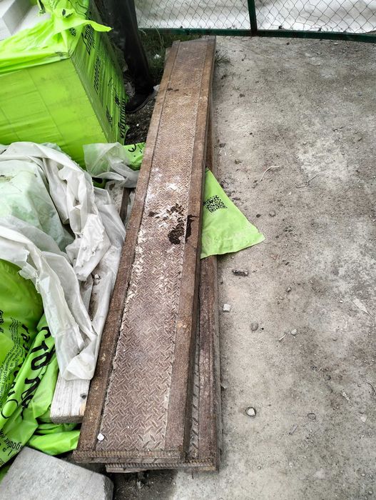 Трапи для ескаватора