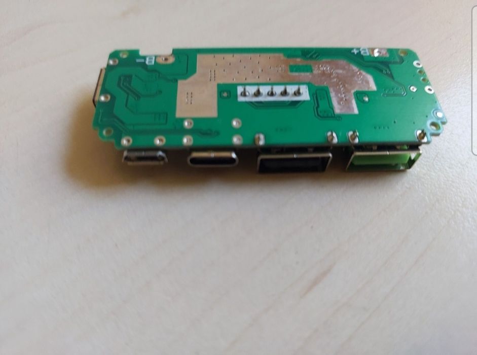 Контролер павербанка