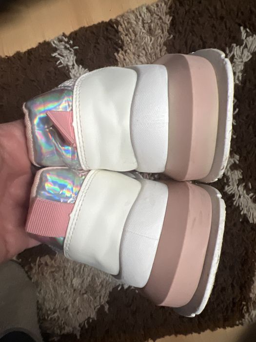 Buty sportowe z siateczka