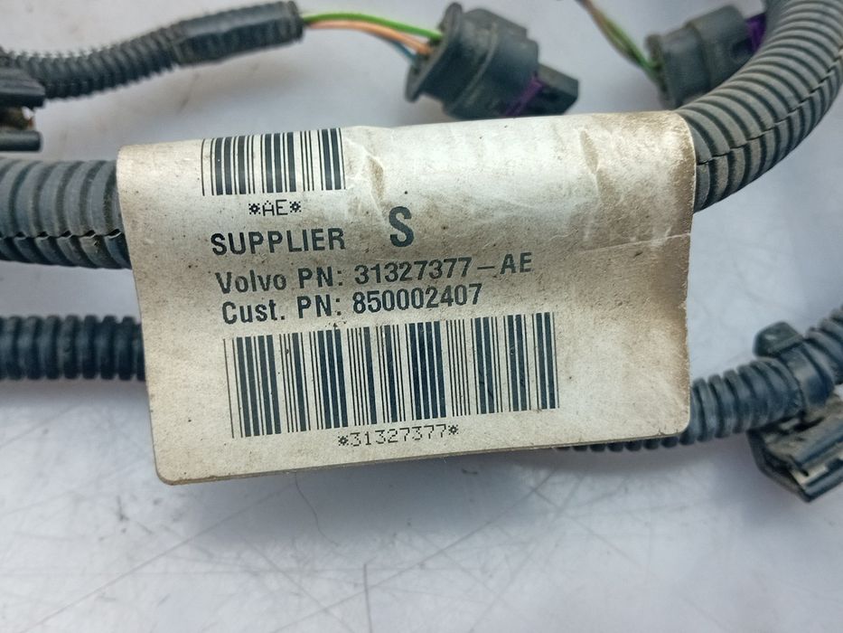 Instalação pára-choques frente VOLVO V40 Hatchback