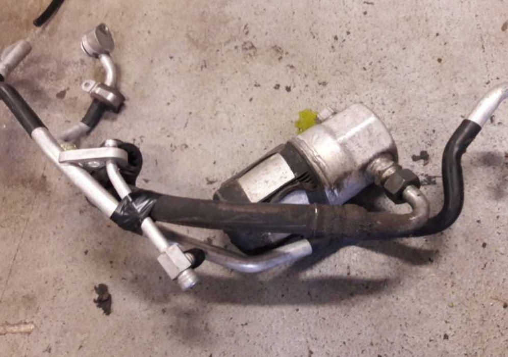 Przewód klimatyzacji Audi A4 B5 95-99 przedlift 1.6 Benzyna