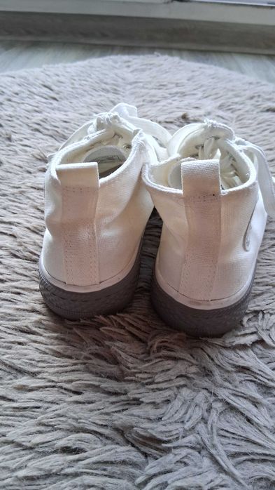 Dziecięce trampki wysokie białe roz.34