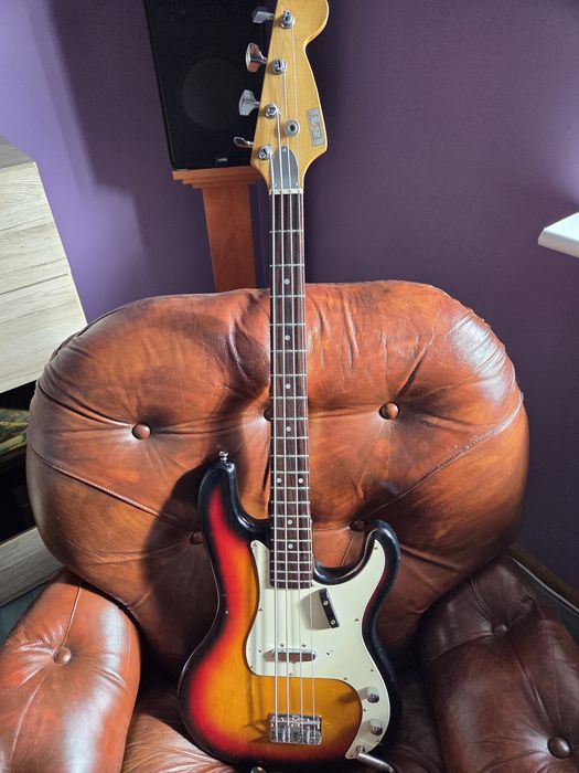 Gitara basowa lata 80 CMI