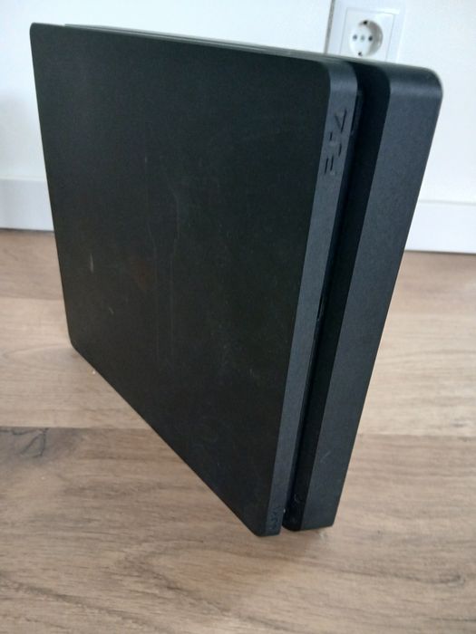 PS4 500 GB  semi nova