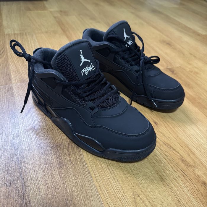 Кросівки Air Jordan 4rm