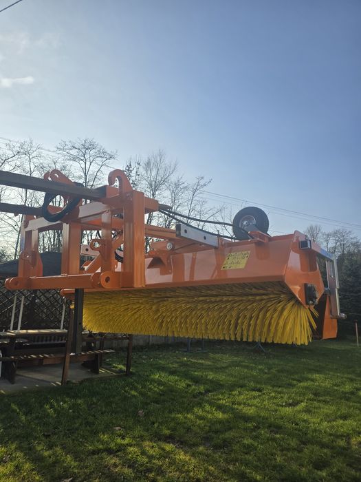 Zamiatarka do zaniczyszczeń - nowa polska produckja elektrozawór