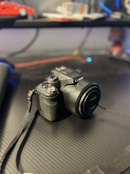 Aparat Lumix Fz-200