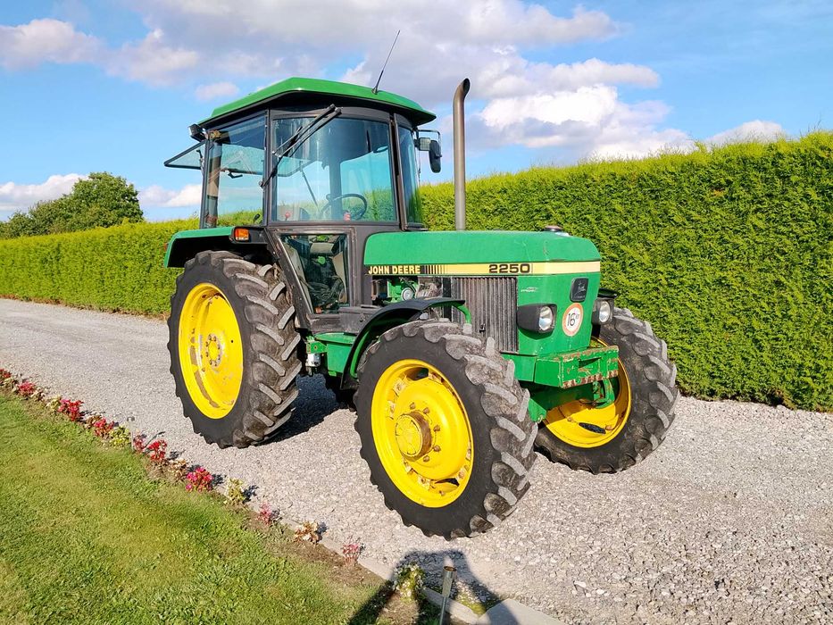 John deere 2250,1040