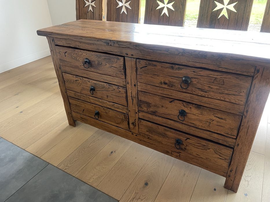 Zestaw mebli Ludwik Newline – kolekcja Clash (dąb lity)