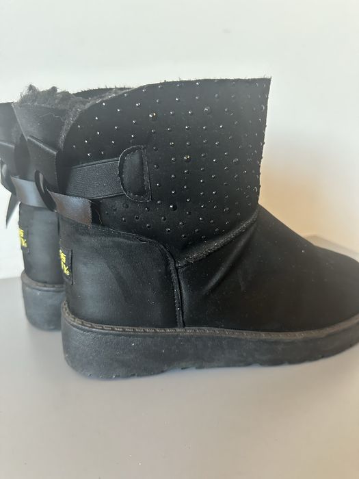 Угги Miss Sixty чорного кольру з блискітками