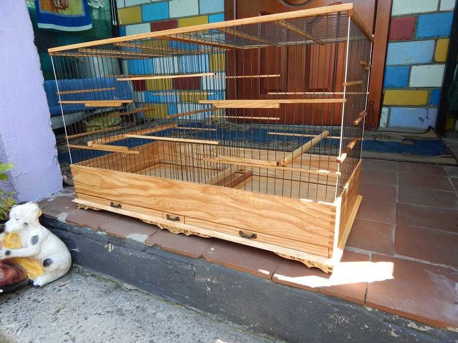 клітки для птахів