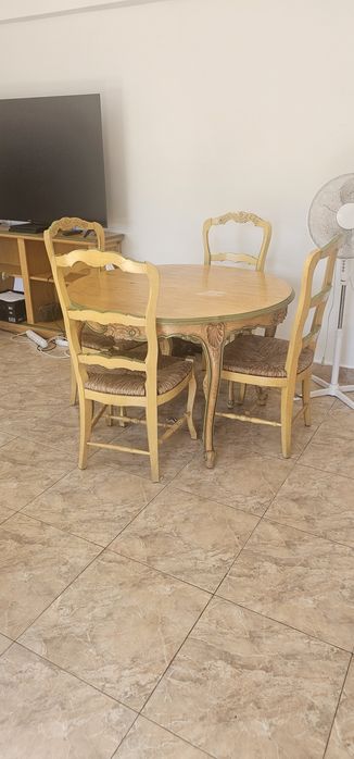 Mobilia sala de estar e jantar