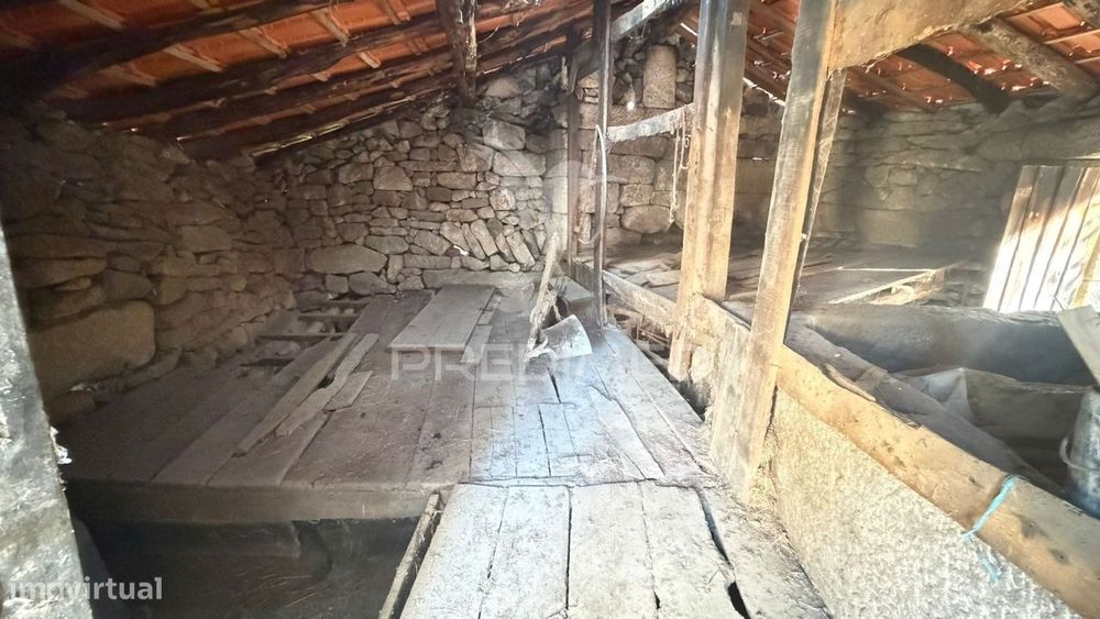 Imóvel Para Reconstruir – Vale De Cunho, Alijó