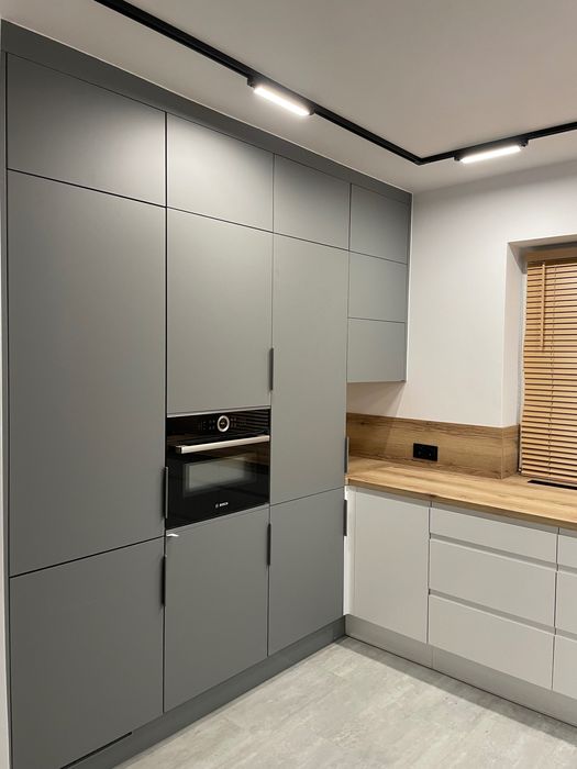 Montaż mebli IKEA, BRW, AGATA, Castorama, meble na wymiar, drzwi