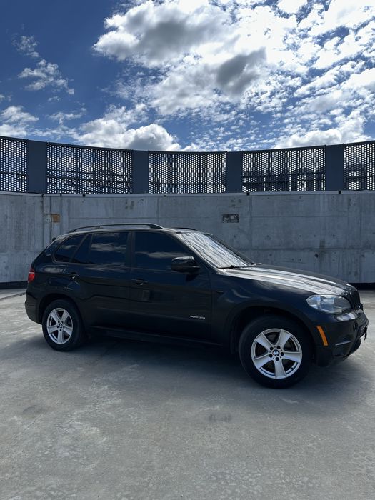 BMW x5e70 2012.