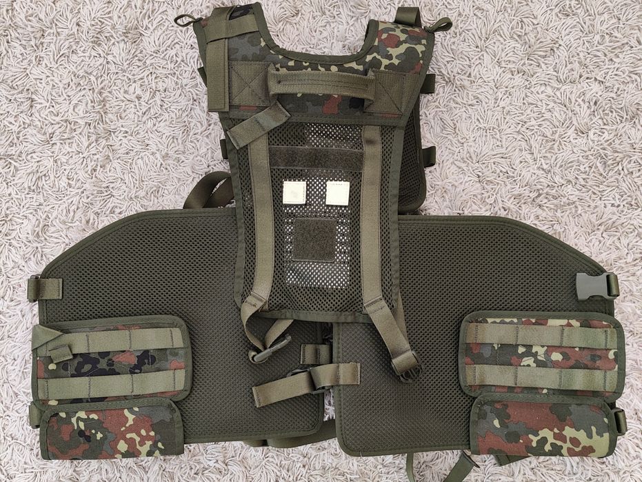 Розвантажувальний жилет TacGear Chestrig Specialist