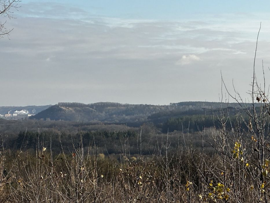 Безрадичі. Ексклюзивна Видова ділянка-88 соток. Є ТП на 63 кВт. Без %