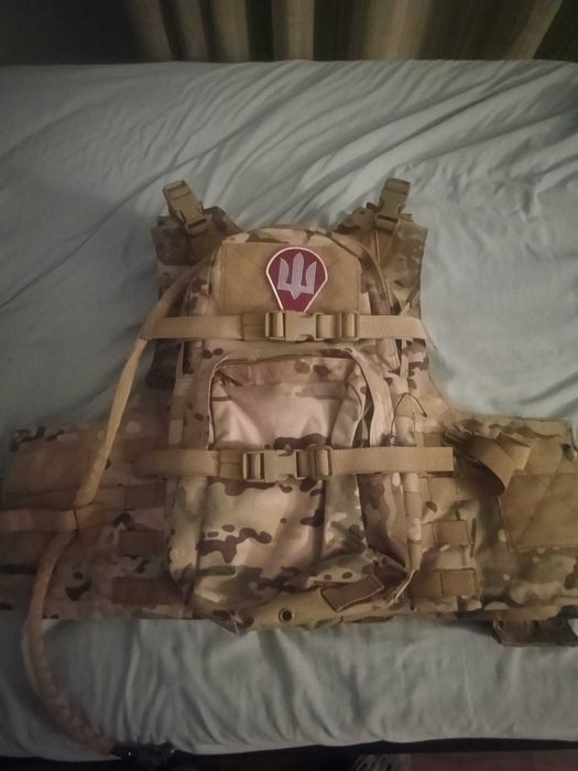 AIRSOFT COLETE/PC MULTICAM com flatpack e hidratação