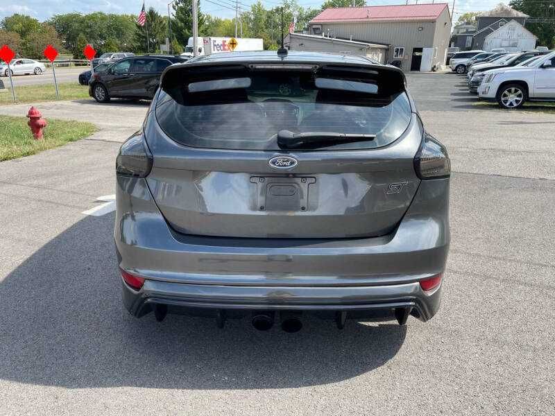 2018 Ford Focus ST