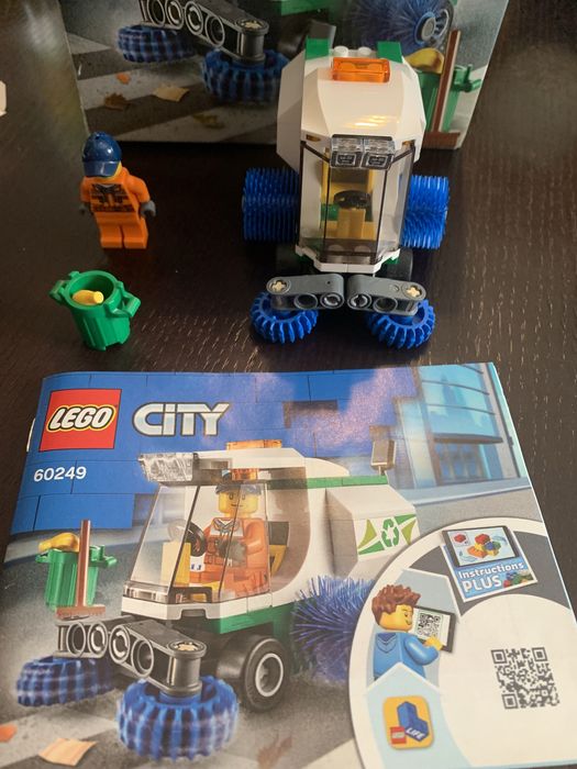 Klocki Lego zamiatarka 60249