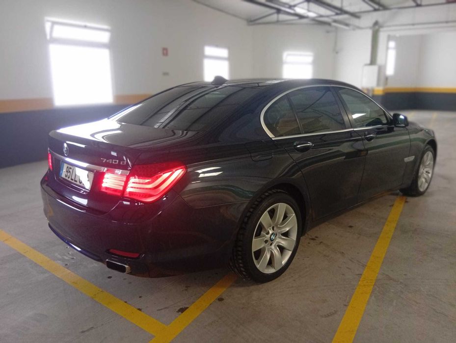 BMW 740D PAK M