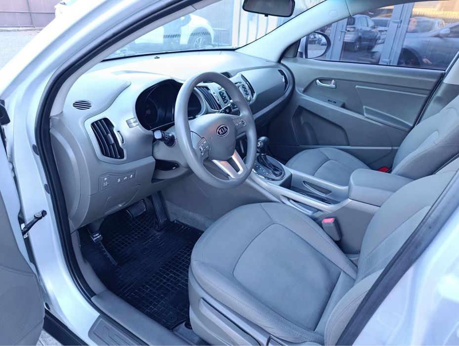 Продам  гарний  автомобіль