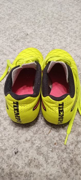 Korki Nike Tiempo rozm. 28.5 chłopięce