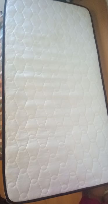 Colchão ortopédico - cama solteiro