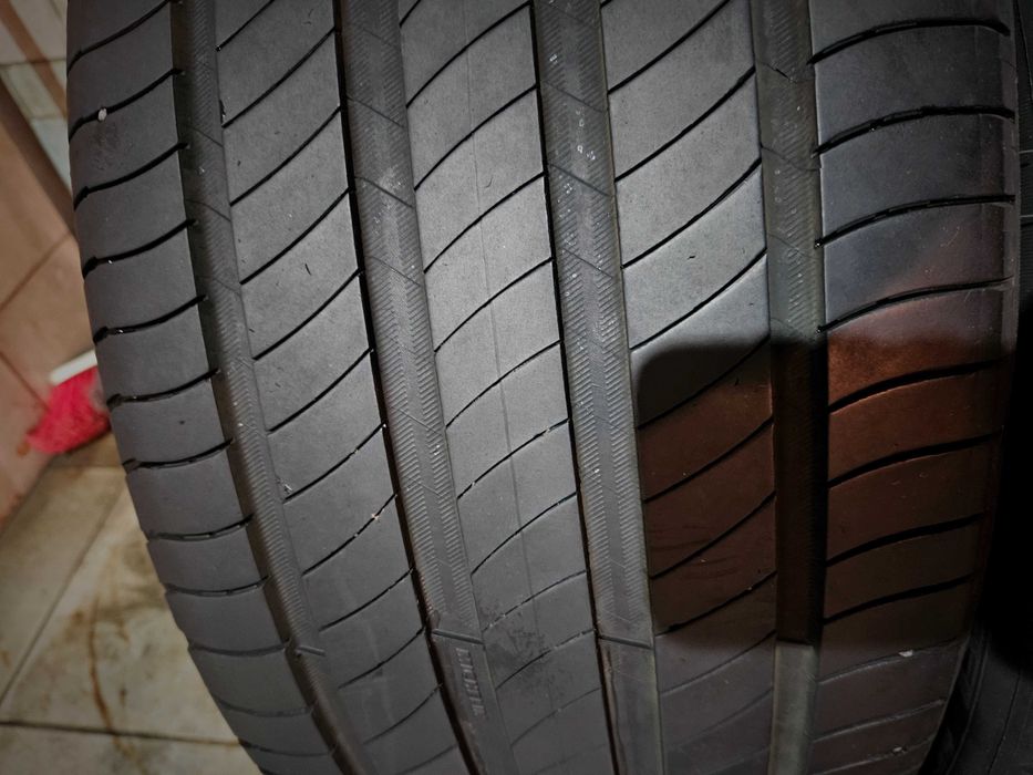 255 40 r19 michelin