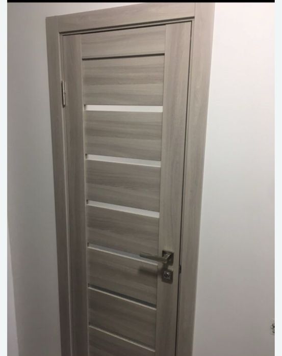 Продам міжкінтатні двері хороша якість.