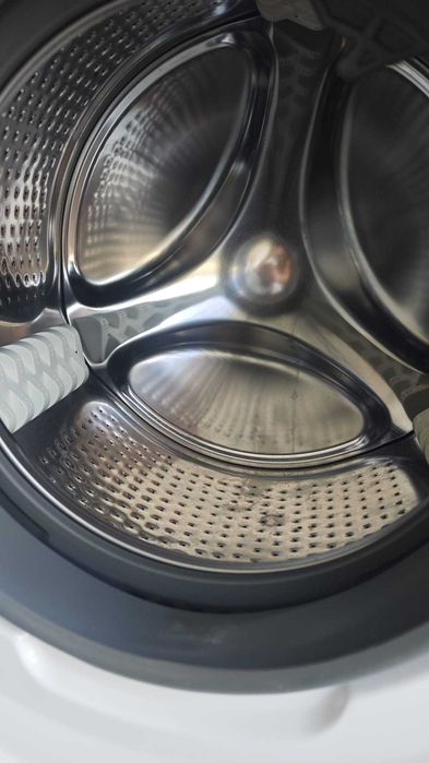 Máquina de lavar roupa Whirlpool 6th sense 8kg